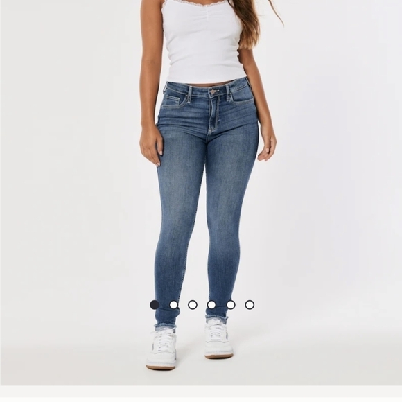 Hollister High-Rise Dark Wash Skinny Jeans Size W26 L32 - Picture 5 of 13